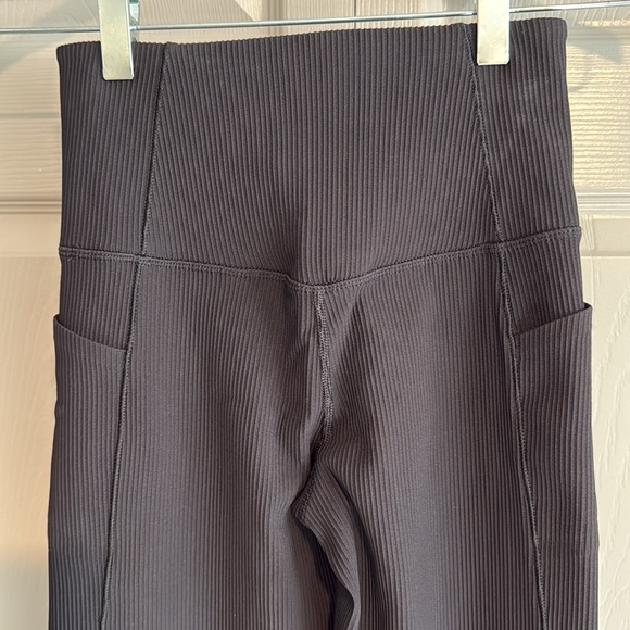 Athleta Salutation Stash Rib Flare XS - Picture 3 of 4